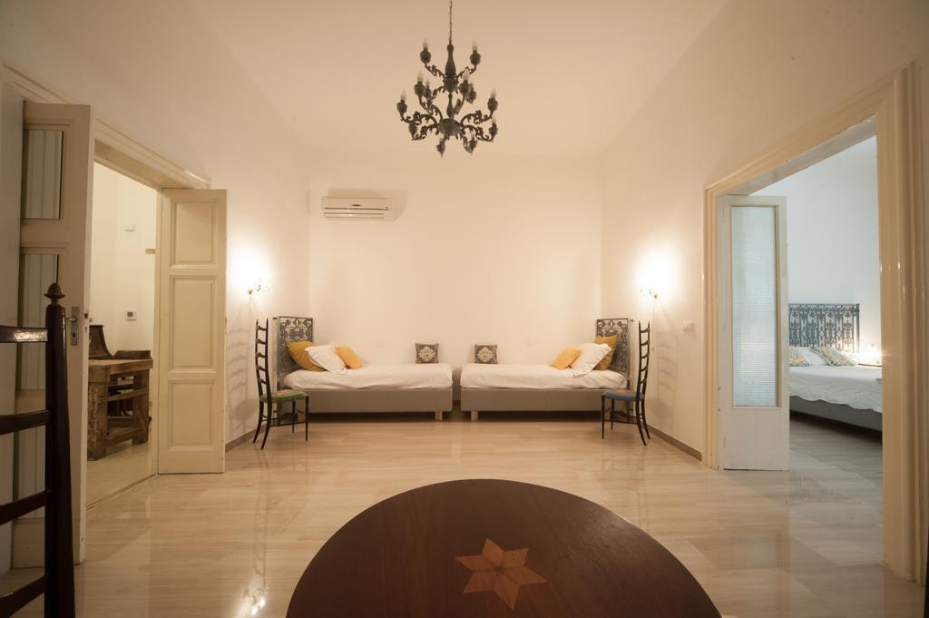 Suite San Giorgio Трани Экстерьер фото