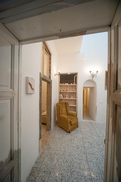 Suite San Giorgio Трани Экстерьер фото