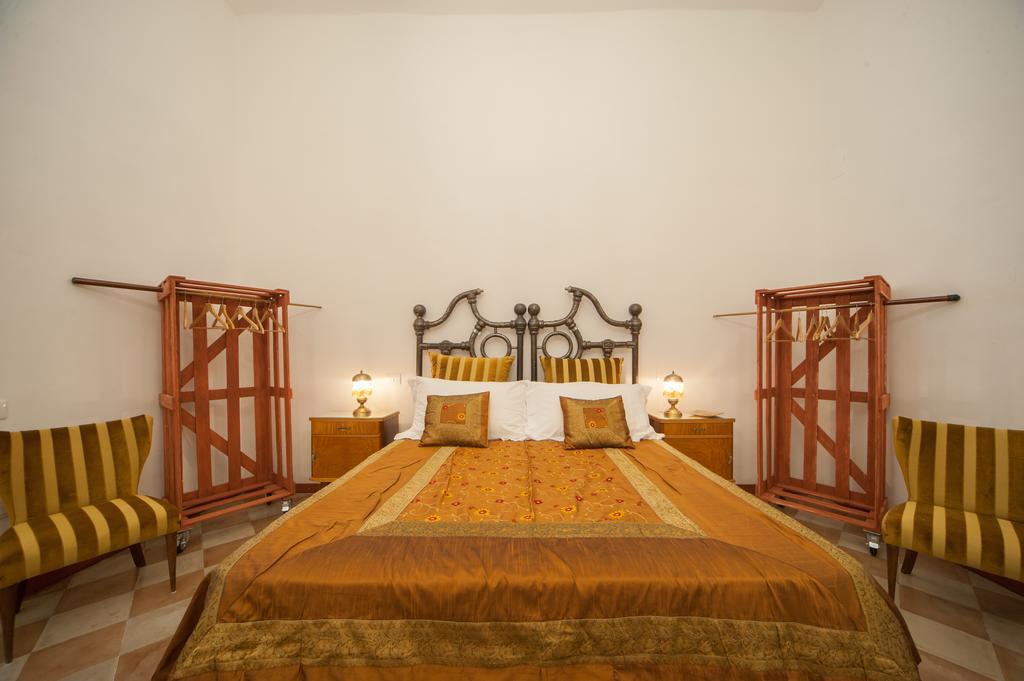 Suite San Giorgio Трани Экстерьер фото